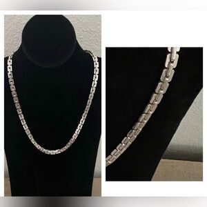 Vintage Monet Silver Tone Chunky Boston Block Link Chain Necklace 18”